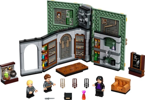 LEGO® Harry Potter: Hogwarts Moment: Potions Class