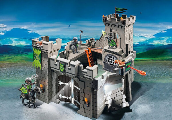 Wolf Knights` Castle