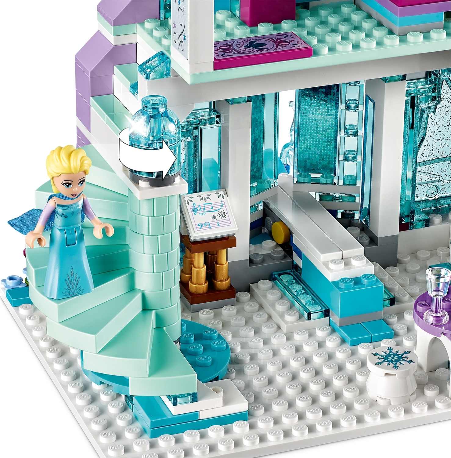 LEGO® Frozen: Elsa's Magical Ice Palace