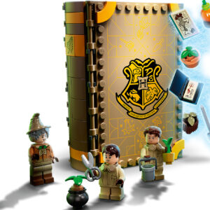 LEGO® Harry Potter: Hogwarts Moment: Herbology Class