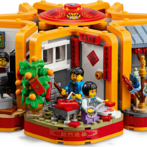 LEGO® Lunar New Year Traditions