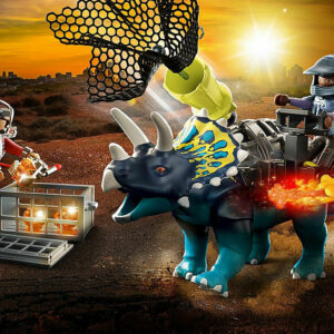 Triceratops: Battle for the Legendary Stones