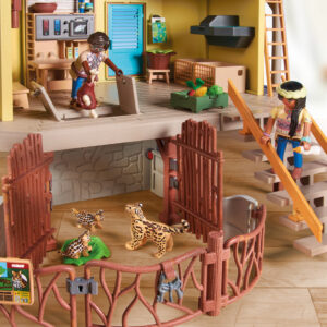 Playmobil Wiltopia - Animal Care Station